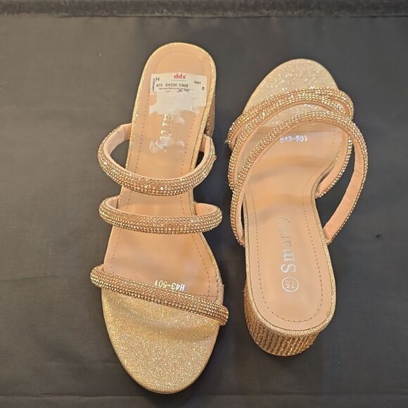 BRAND NEW SMARTY MULTI JEWEL STRAP WOMEN"S BLOCK HEEL SANDAL - Picture 4 of 15